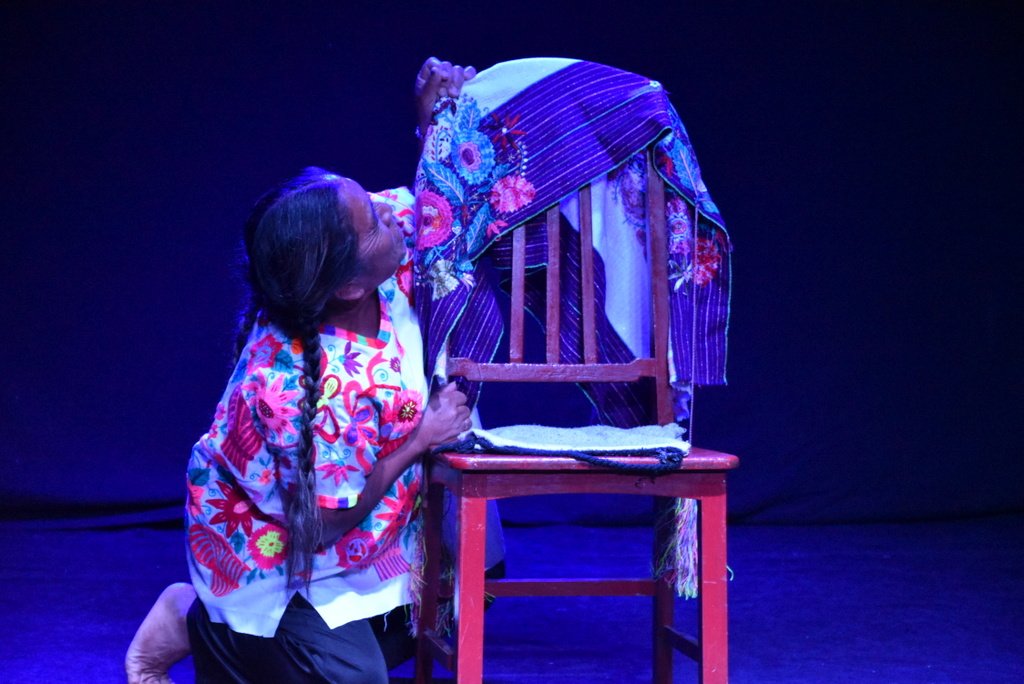 Chi'etik xchi'uk ch'aetik vayichetik<br>Dulces y amargos sueños